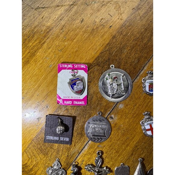 Vintage Jar of STERLING SILVER CHARMS 159 grams - (246 dollars in Melt Value) - Picture 4 of 11